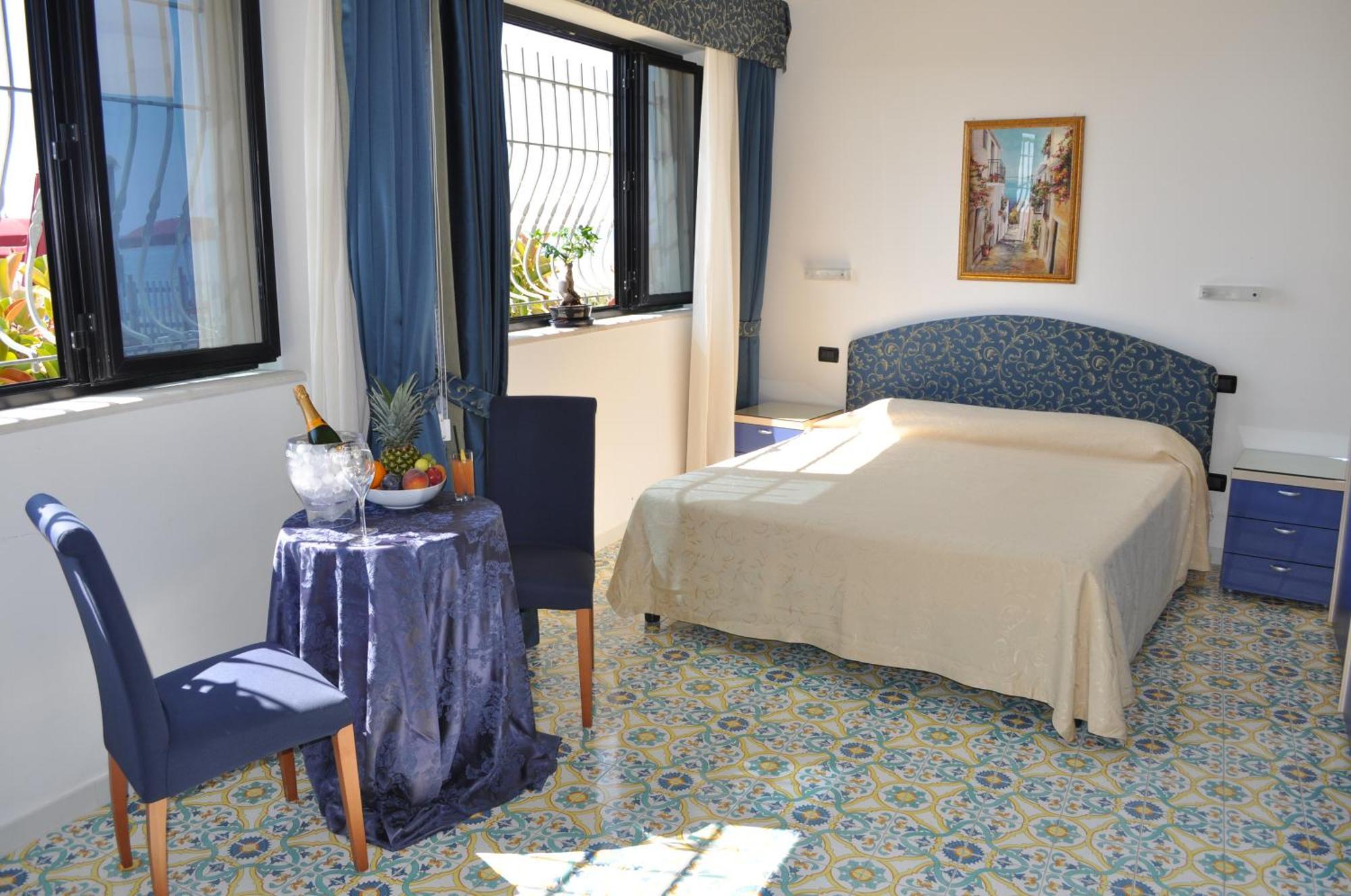 Hotel La Playa Sperlonga Esterno foto