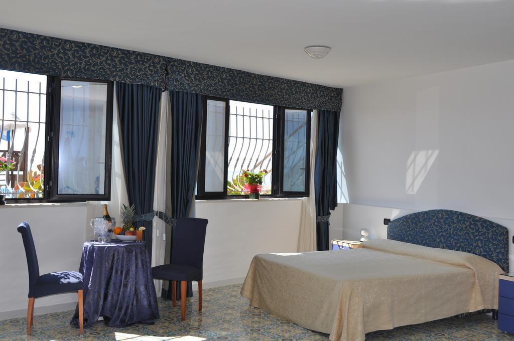 Hotel La Playa Sperlonga Esterno foto